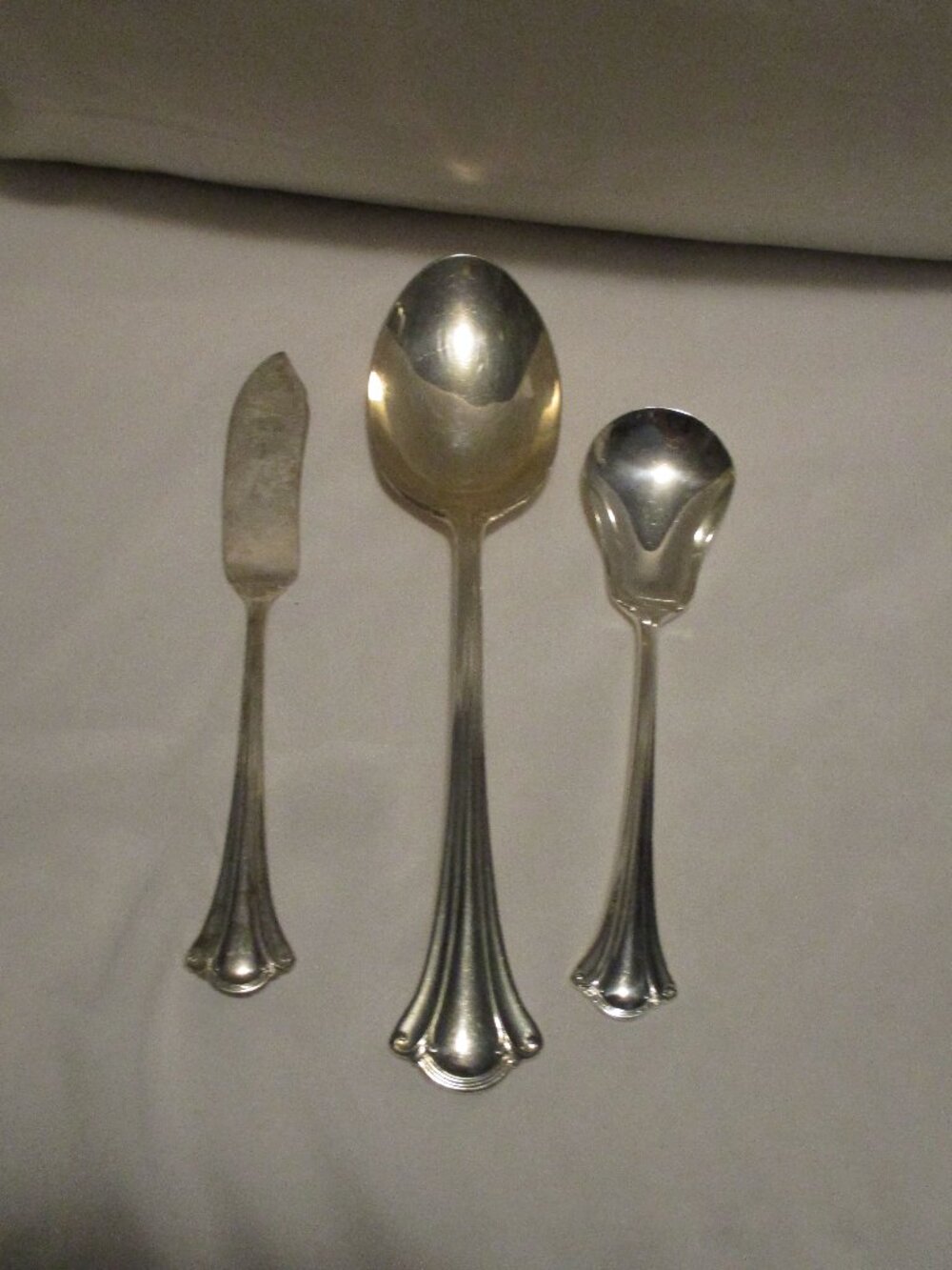 3p Vintage International Silver "Deep Silver" Silverware